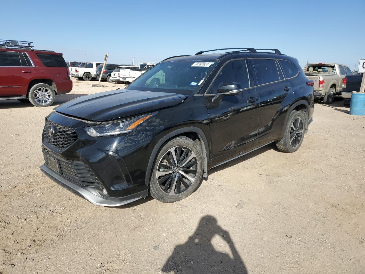 2022 TOYOTA HIGHLANDER XSE VIN:5TDLZRAHXNS131887
