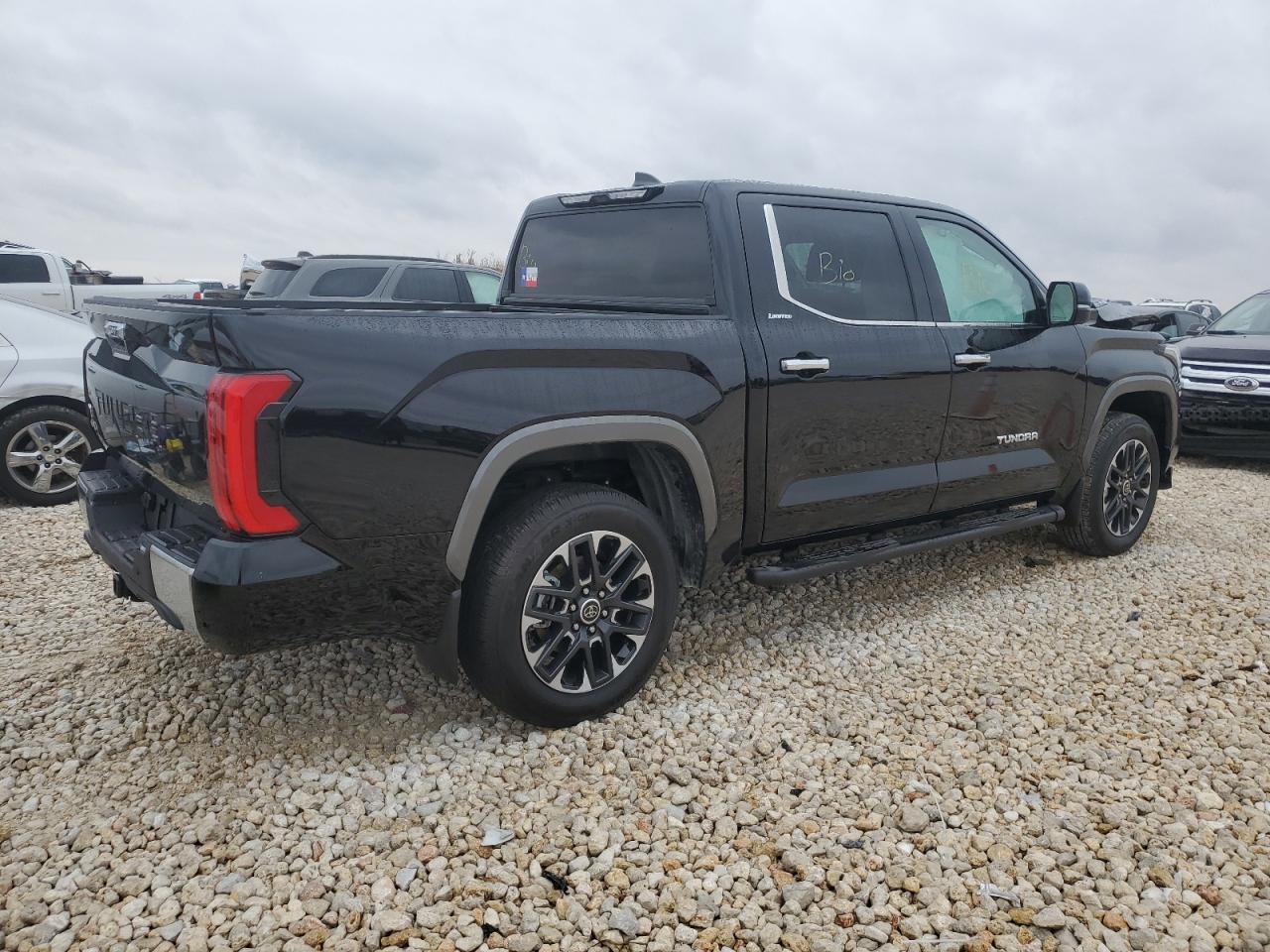 2024 TOYOTA TUNDRA CREWMAX LIMITED VIN:5TFJC5DB2RX063089