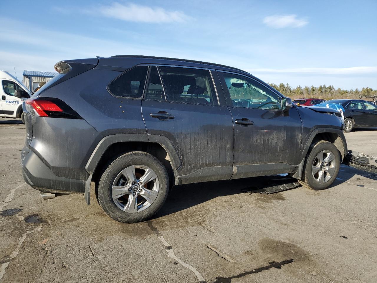 2024 TOYOTA RAV4 XLE VIN:2T3P1RFV0RC449191