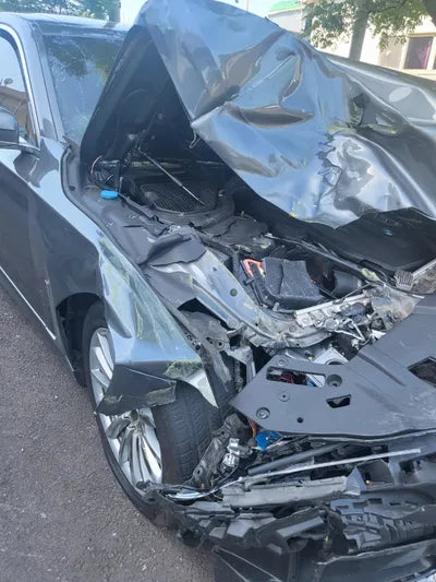 2016 BMW 730 941KMWBA7G6106GG6 VIN:941KMWBA7G6106GG6