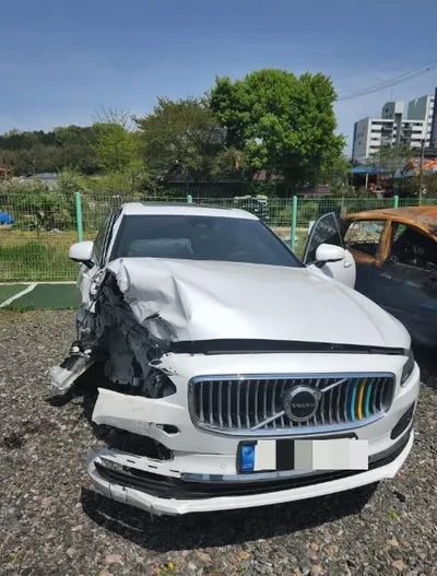 2022 Volvo S90 VIN:
