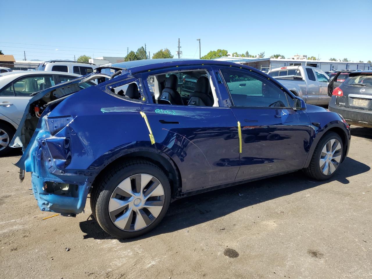 2023 TESLA MODEL Y  VIN:7SAYGDEE4PF850352
