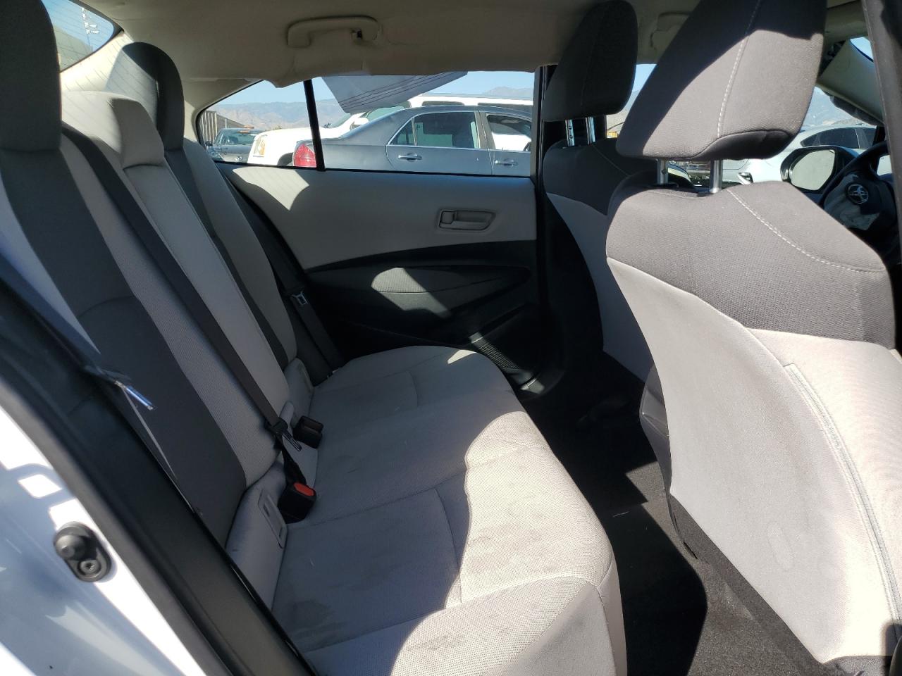 2022 TOYOTA COROLLA LE VIN:5YFEPMAE8NP296062