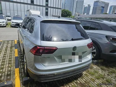 2020 Volkswagen Tiguan VIN: