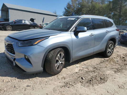 2022 TOYOTA HIGHLANDER XLE VIN:5TDGZRAH8NS128309