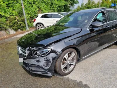 2016 Mercedes-Benz E 300 VIN: