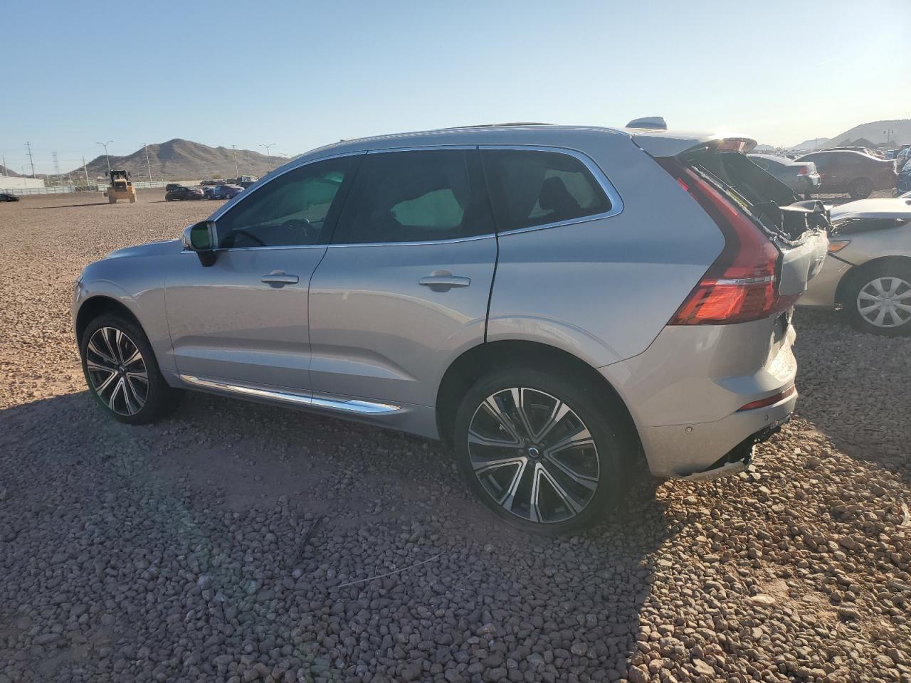 2023 VOLVO XC60 ULTIMATE VIN:YV4L12RA8P1359471