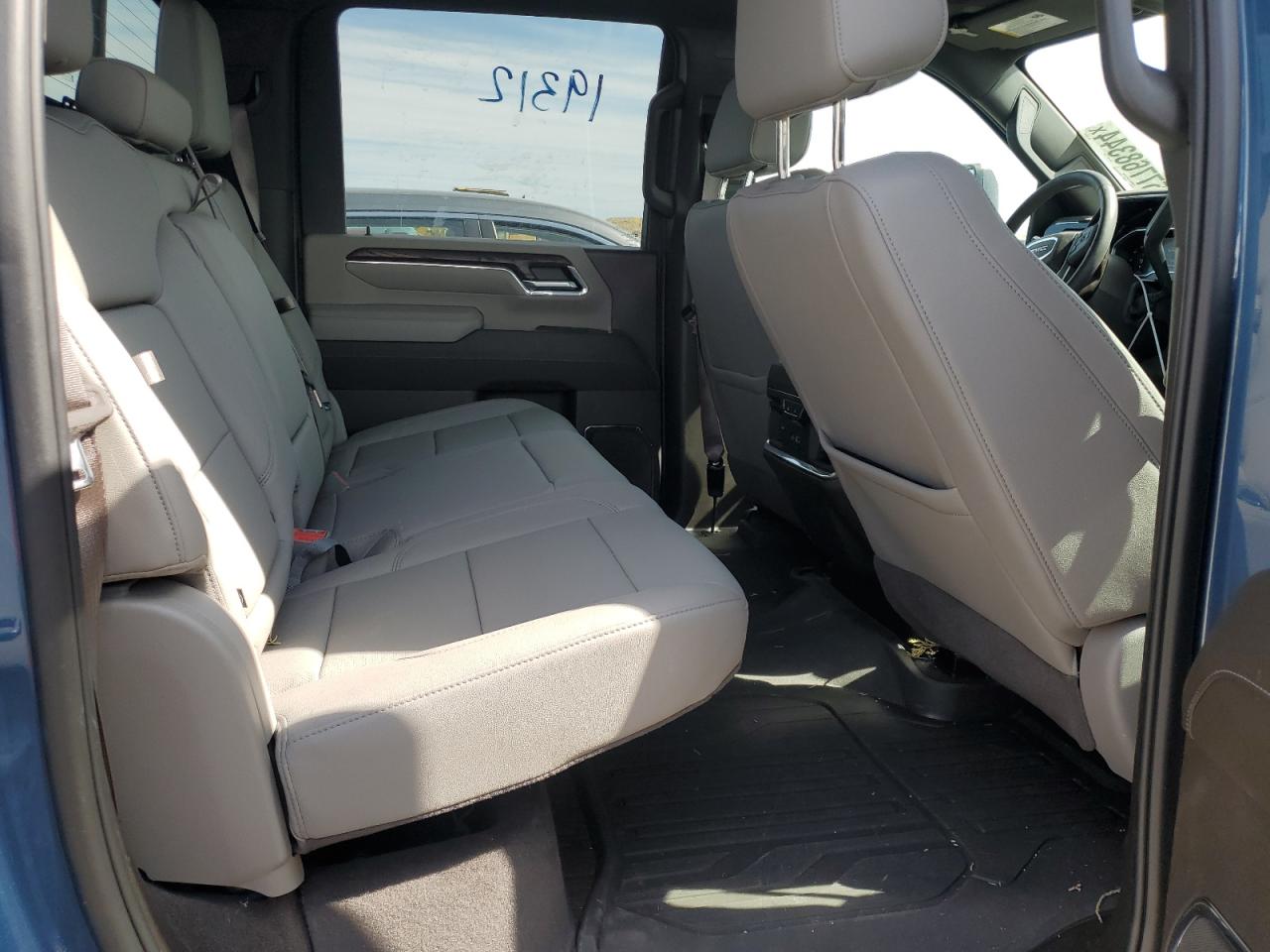 2024 GMC SIERRA K2500 SLT VIN:1GT49NEY1RF335233