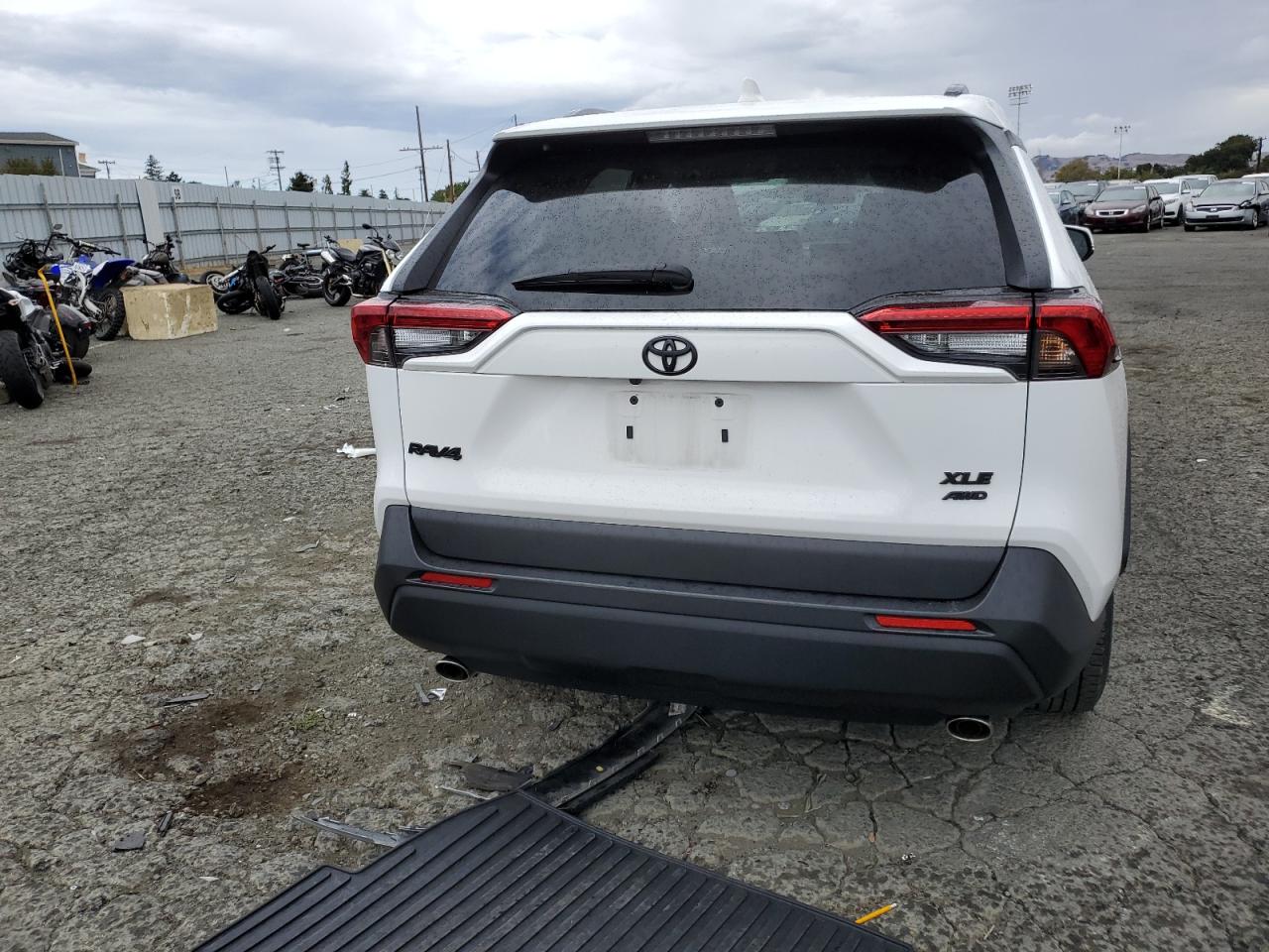 2022 TOYOTA RAV4 XLE VIN:2T3P1RFVXNC257349