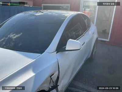 2022 Tesla Model Y 7SAYGDEE3NF500157 VIN:7SAYGDEE3NF500157