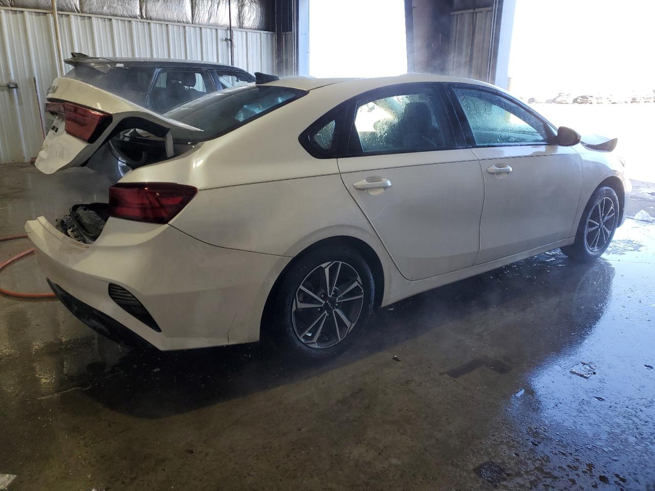 2023 KIA FORTE LX VIN:3KPF24AD3PE578351