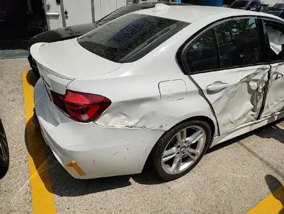 2018 BMW 330 WBA8B910XJA826203 VIN:WBA8B910XJA826203