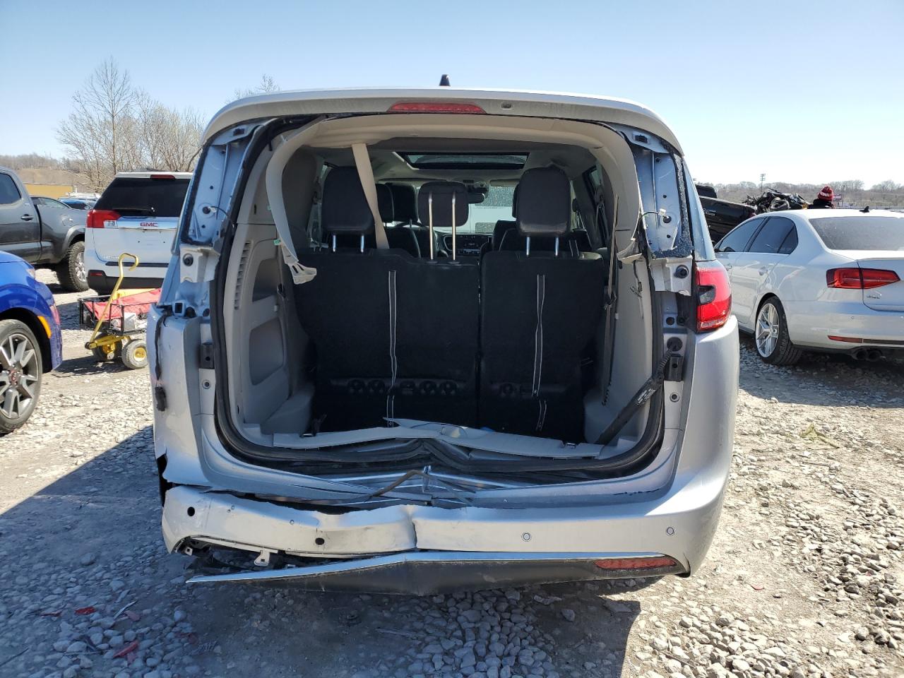 2024 CHRYSLER PACIFICA TOURING L VIN:2C4RC1BG0RR189704