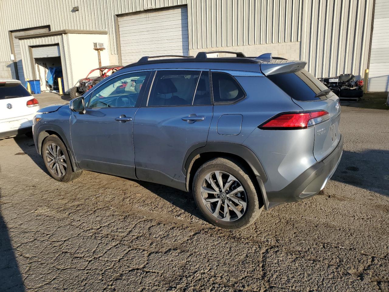 2023 TOYOTA COROLLA CROSS XLE VIN:7MUDAABG3PV055070