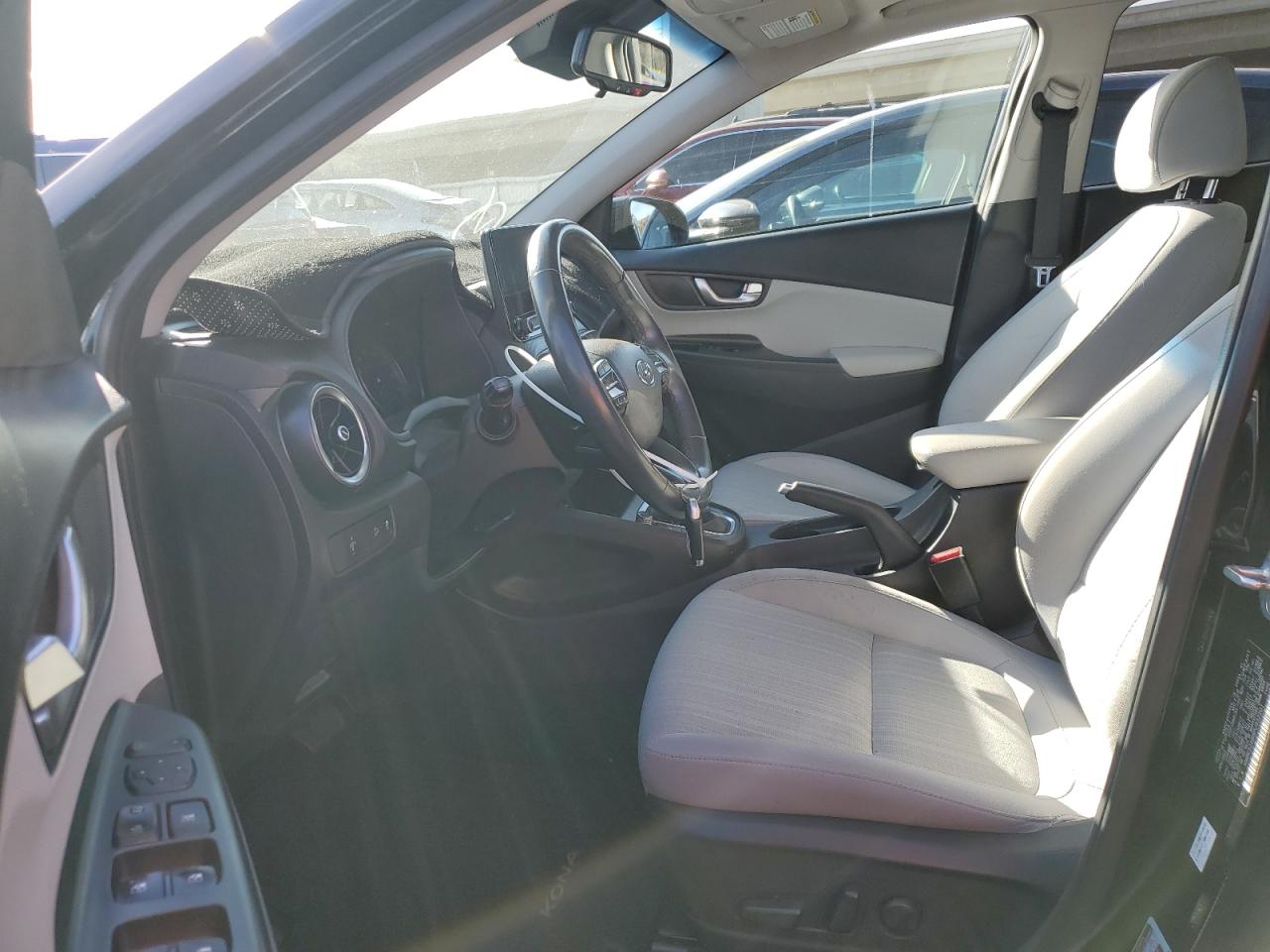 2023 HYUNDAI KONA SEL VIN:KM8K32AB8PU932201