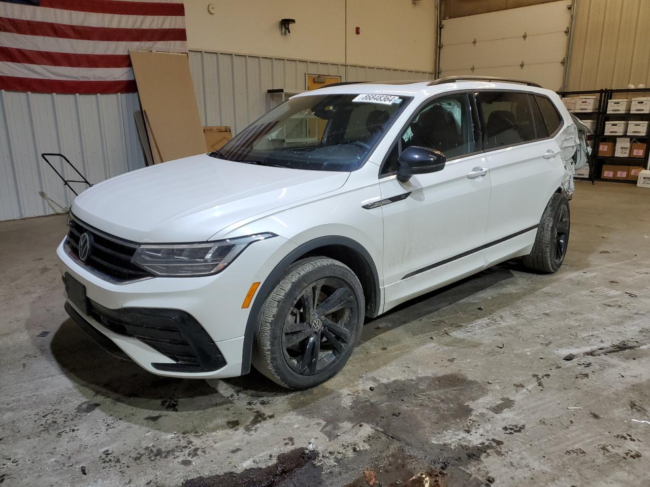 2023 VOLKSWAGEN TIGUAN SE R-LINE BLACK VIN:3VV8B7AX9PM044170