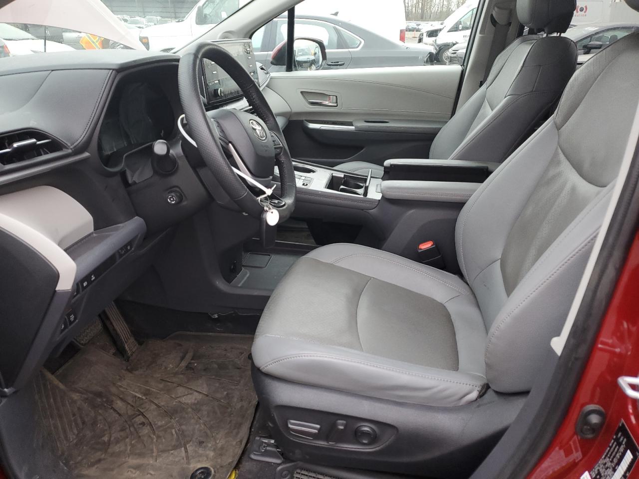 2022 TOYOTA SIENNA LIMITED VIN:5TDZSKFC8NS054715