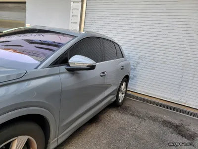 2022 Audi e-tron VIN: