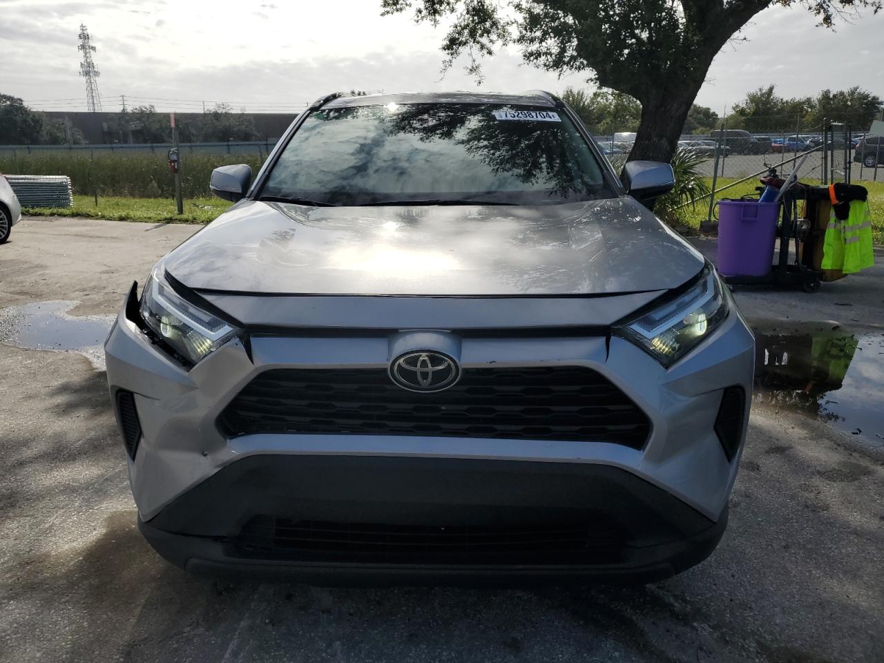 2022 TOYOTA RAV4 XLE VIN:2T3W1RFV3NC204133