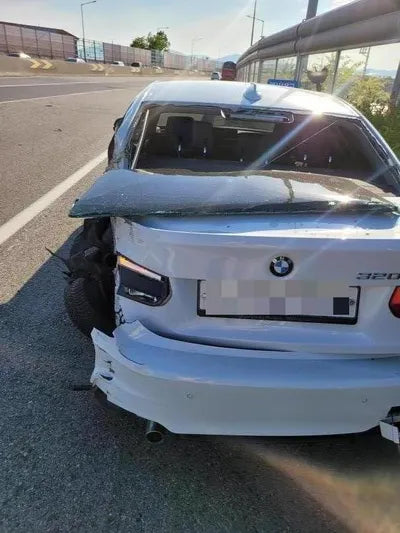 2017 BMW 320 WBA8C5103HA070732 VIN:WBA8C5103HA070732