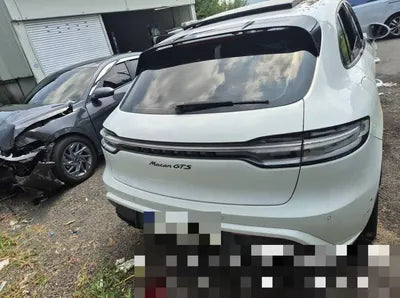 2023 Porsche Macan VIN: