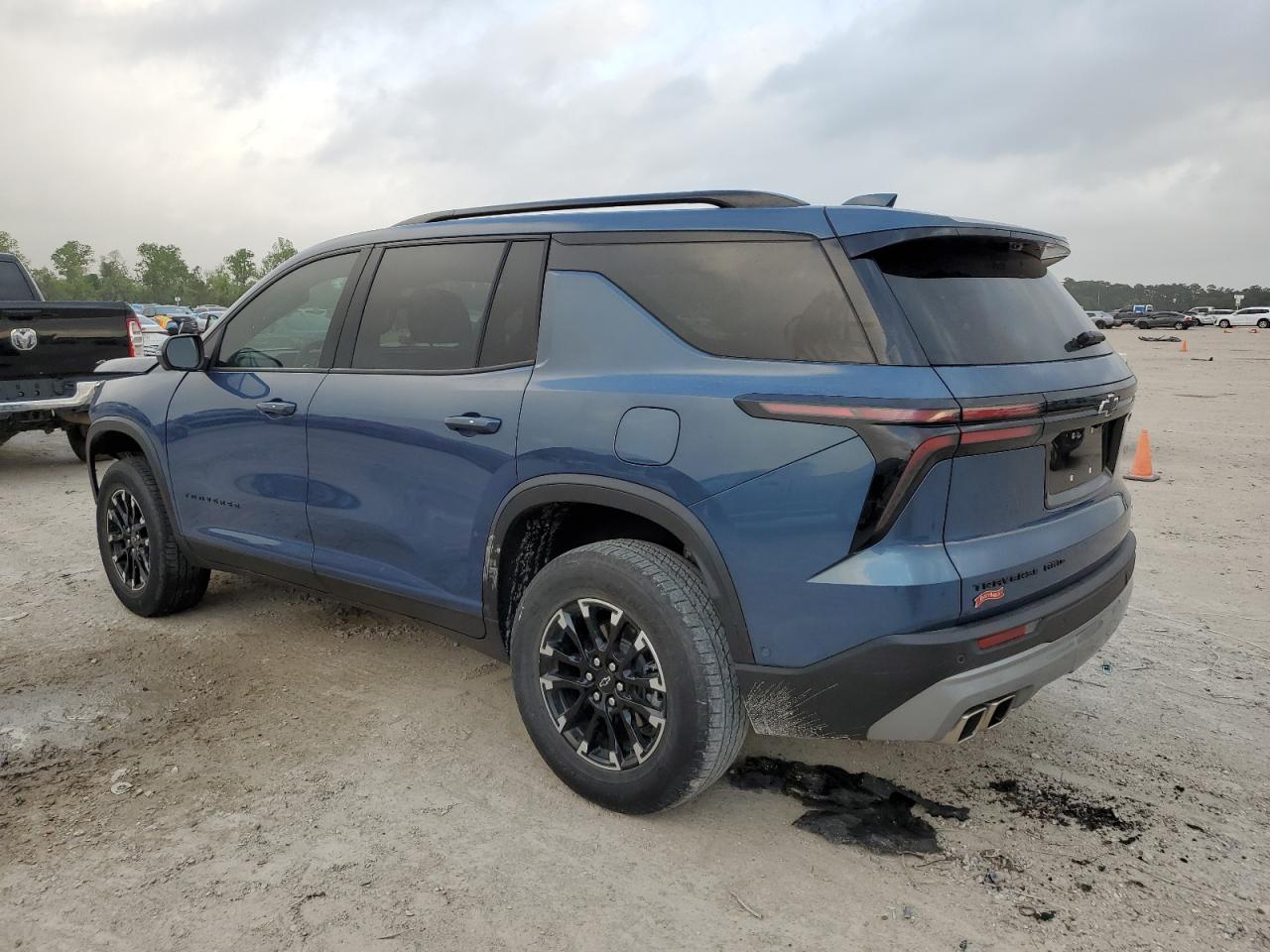 2024 CHEVROLET TRAVERSE LT Z71 VIN:1GNEVJKS7RJ197307