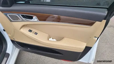 2017 Genesis G80 VIN: