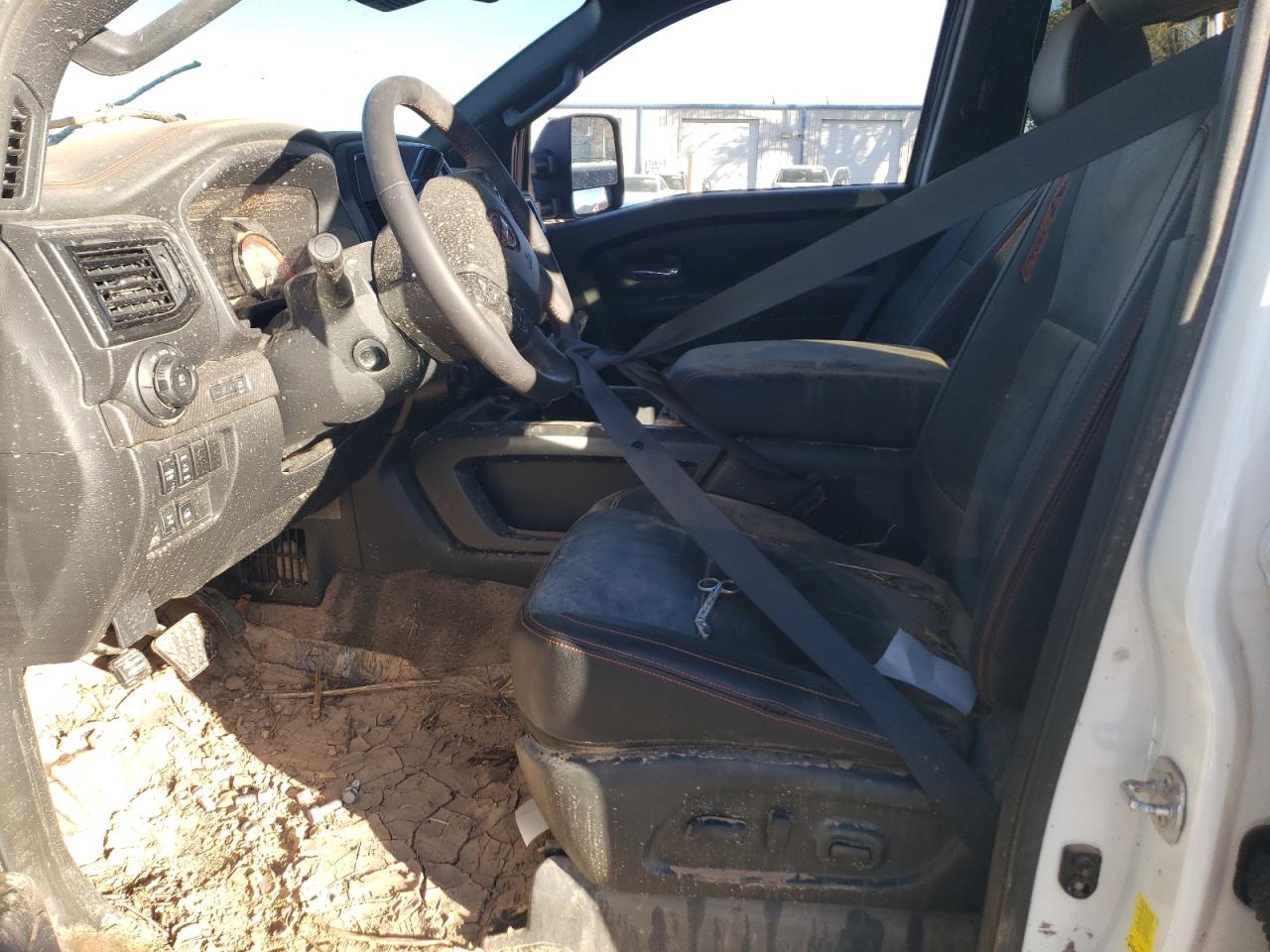 2024 NISSAN TITAN XD SV VIN:1N6AA1FB4RN116265
