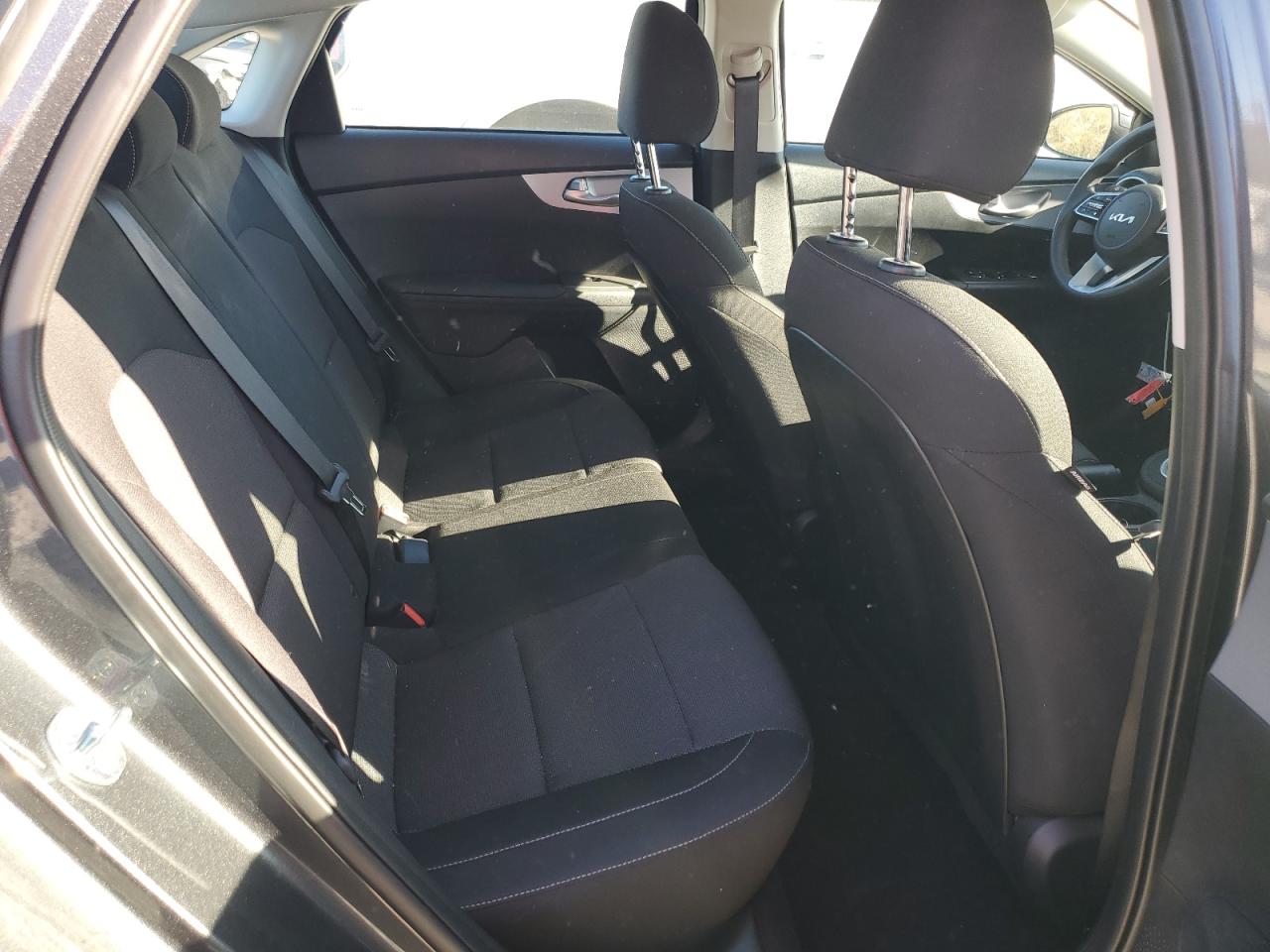 2024 KIA FORTE LX VIN:3KPF24AD5RE765352