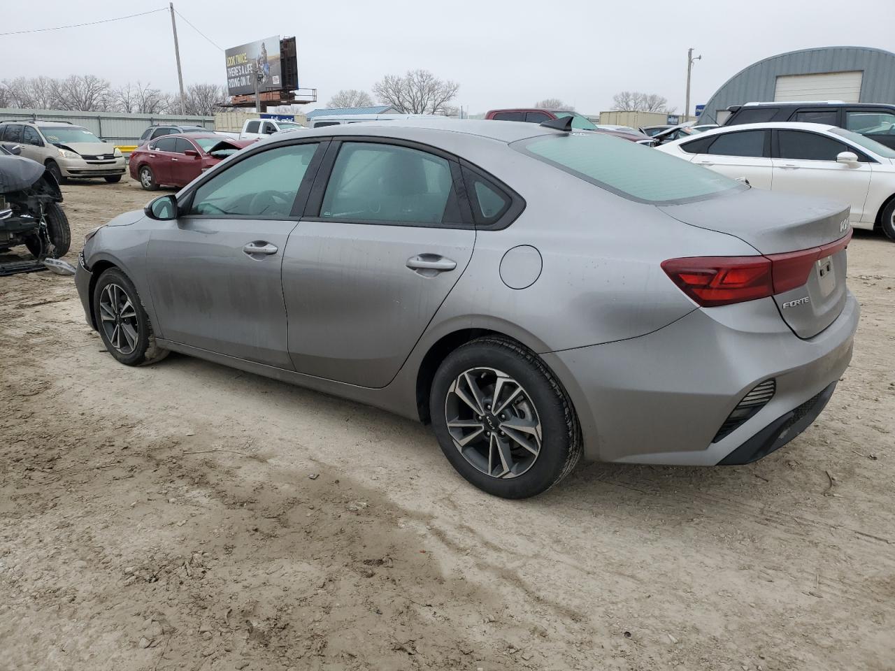 2024 KIA FORTE LX VIN:3KPF24AD0RE801948