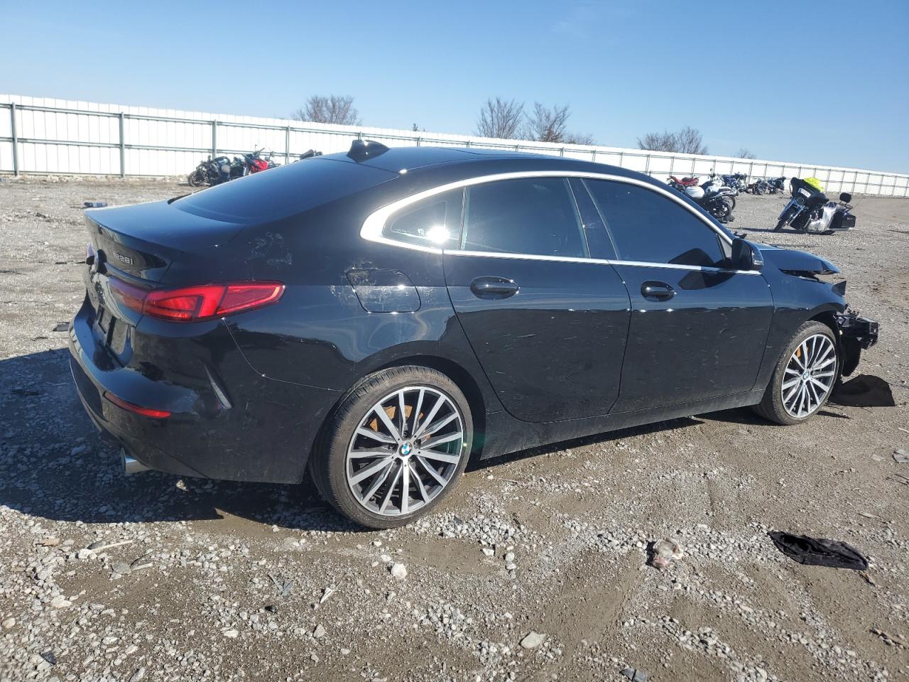 2022 BMW 228XI  VIN:WBA73AK07N7K51733