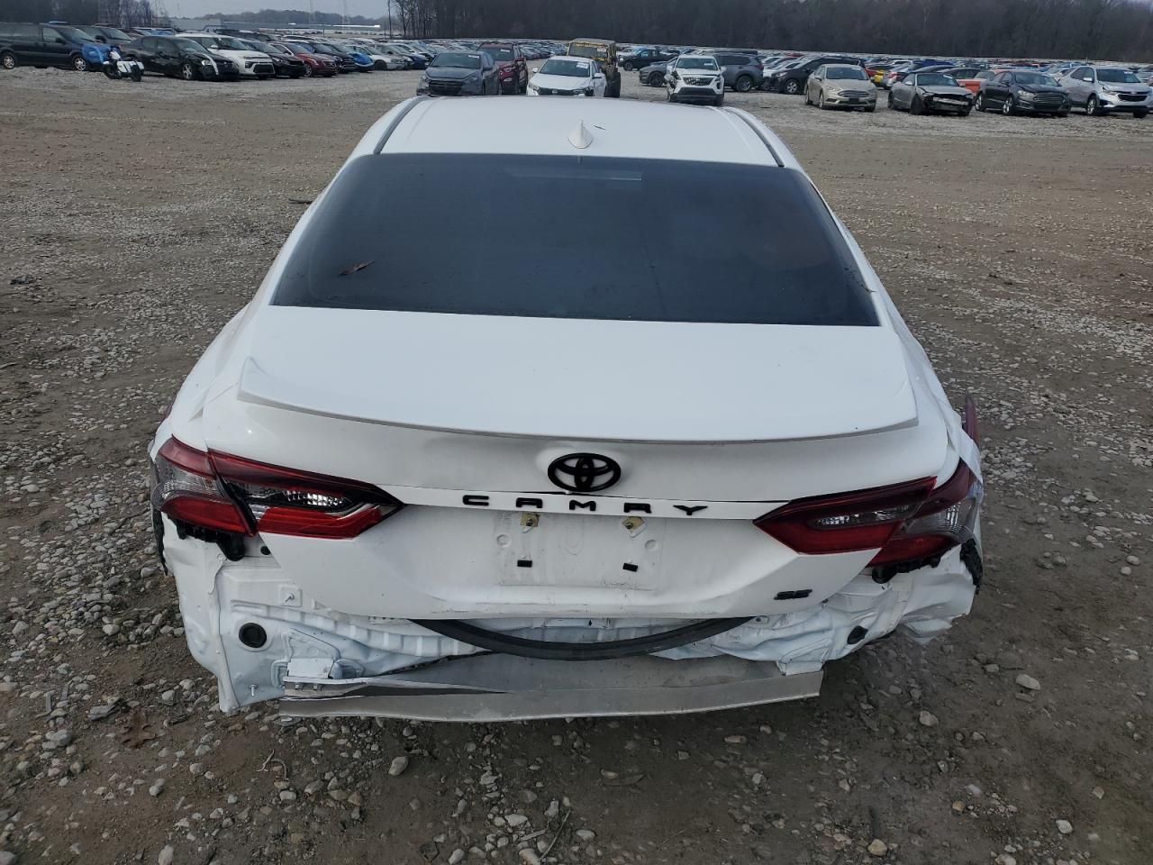 2024 TOYOTA CAMRY SE NIGHT SHADE VIN:4T1G11AK2RU226205
