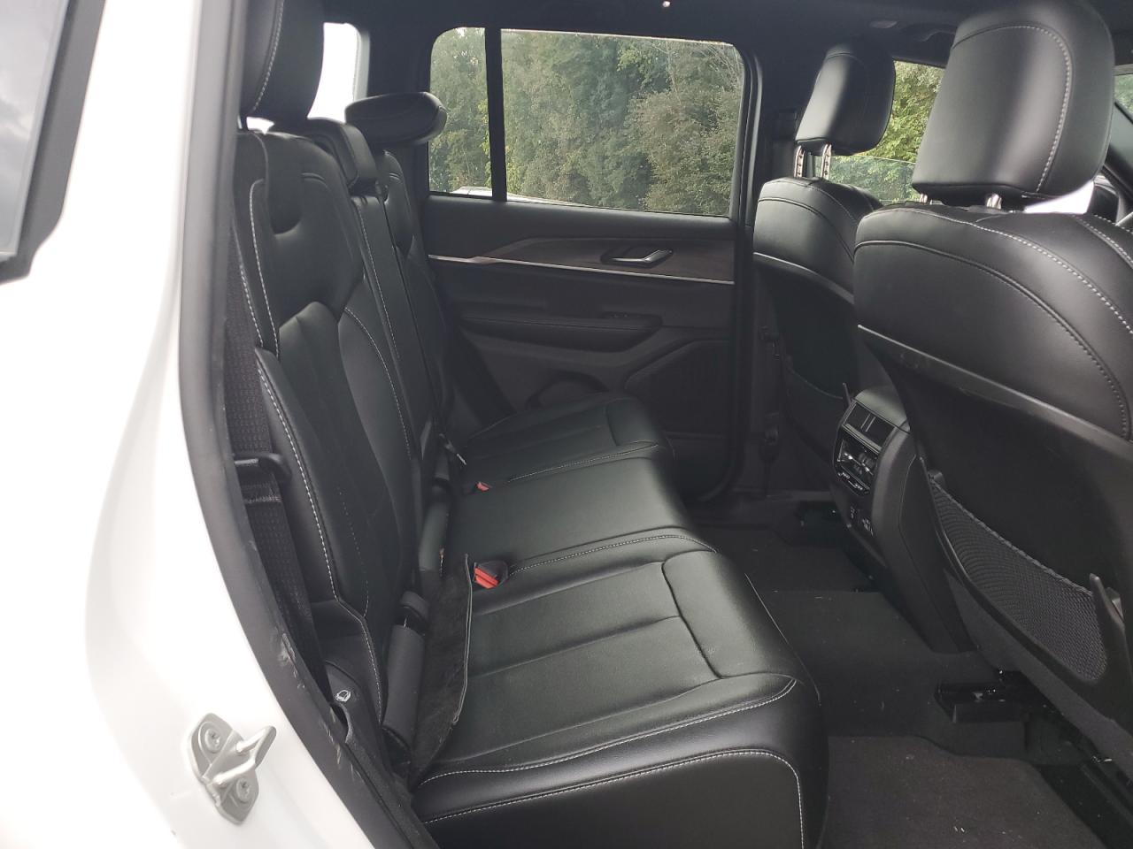 2024 JEEP GRAND CHEROKEE LIMITED VIN:1C4RJHBG7RC105286