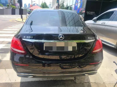 2020 Mercedes-Benz E 300 W1KZF4KB2LA836196 VIN:W1KZF4KB2LA836196