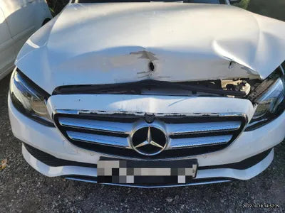 2016 Mercedes-Benz E 300 VIN: