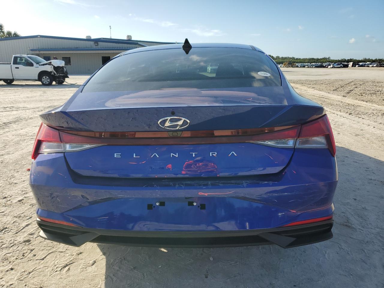 2023 HYUNDAI ELANTRA SEL VIN:KMHLM4AG9PU479585
