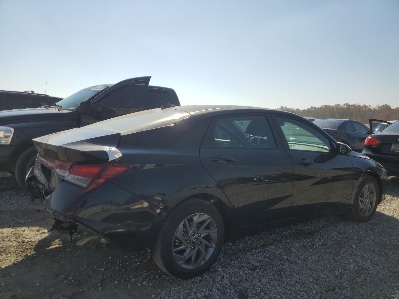 2024 HYUNDAI ELANTRA SEL VIN:KMHLM4DG2RU757872