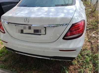 2017 Mercedes-Benz E 300 VIN: