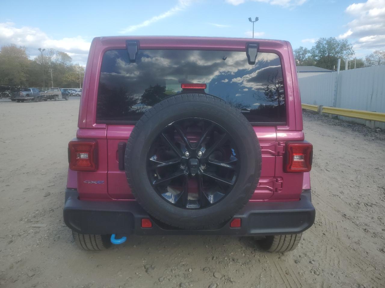 2022 JEEP WRANGLER UNLIMITED SAHARA 4XE VIN:1C4JJXP60NW101628
