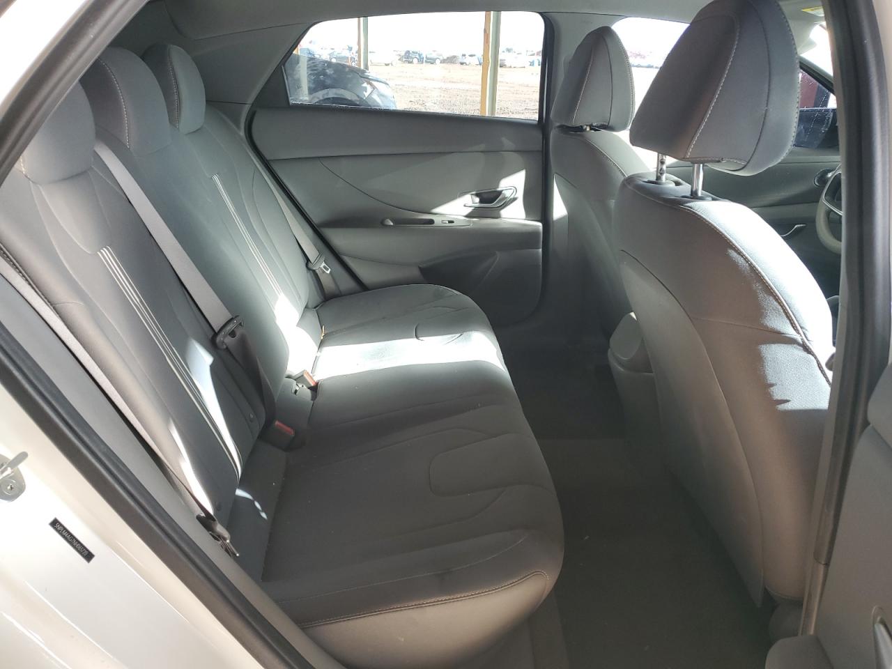 2022 HYUNDAI ELANTRA SEL VIN:JF2SJAHC3FH414783
