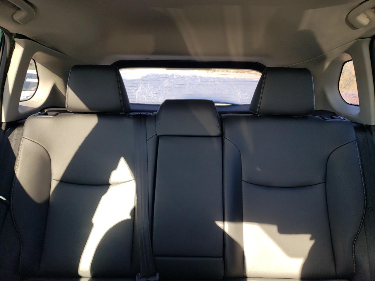 2023 TOYOTA COROLLA CROSS XLE VIN:7MUDAABGXPV048813