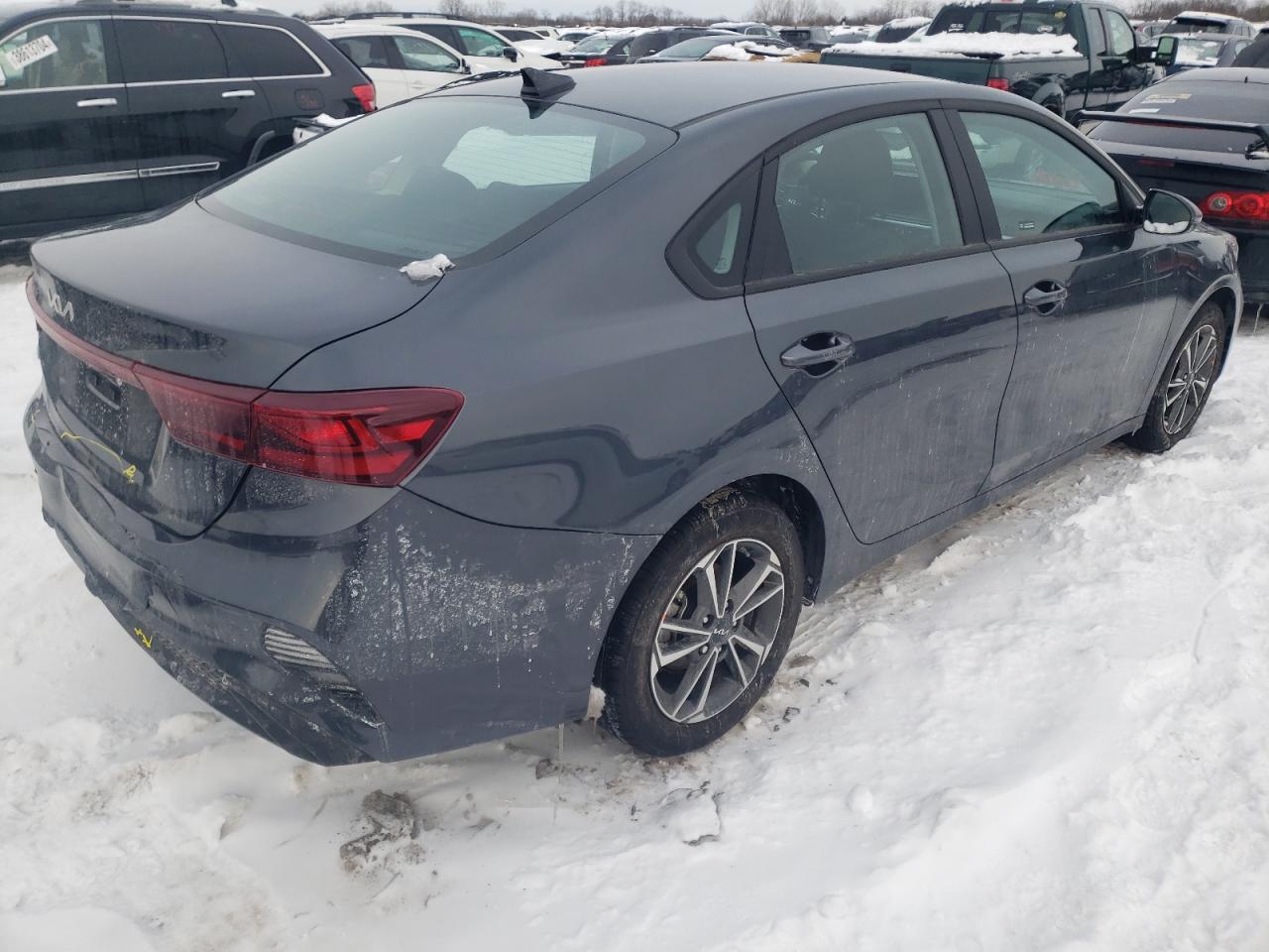 2023 KIA FORTE LX VIN:3KPF24AD8PE673827