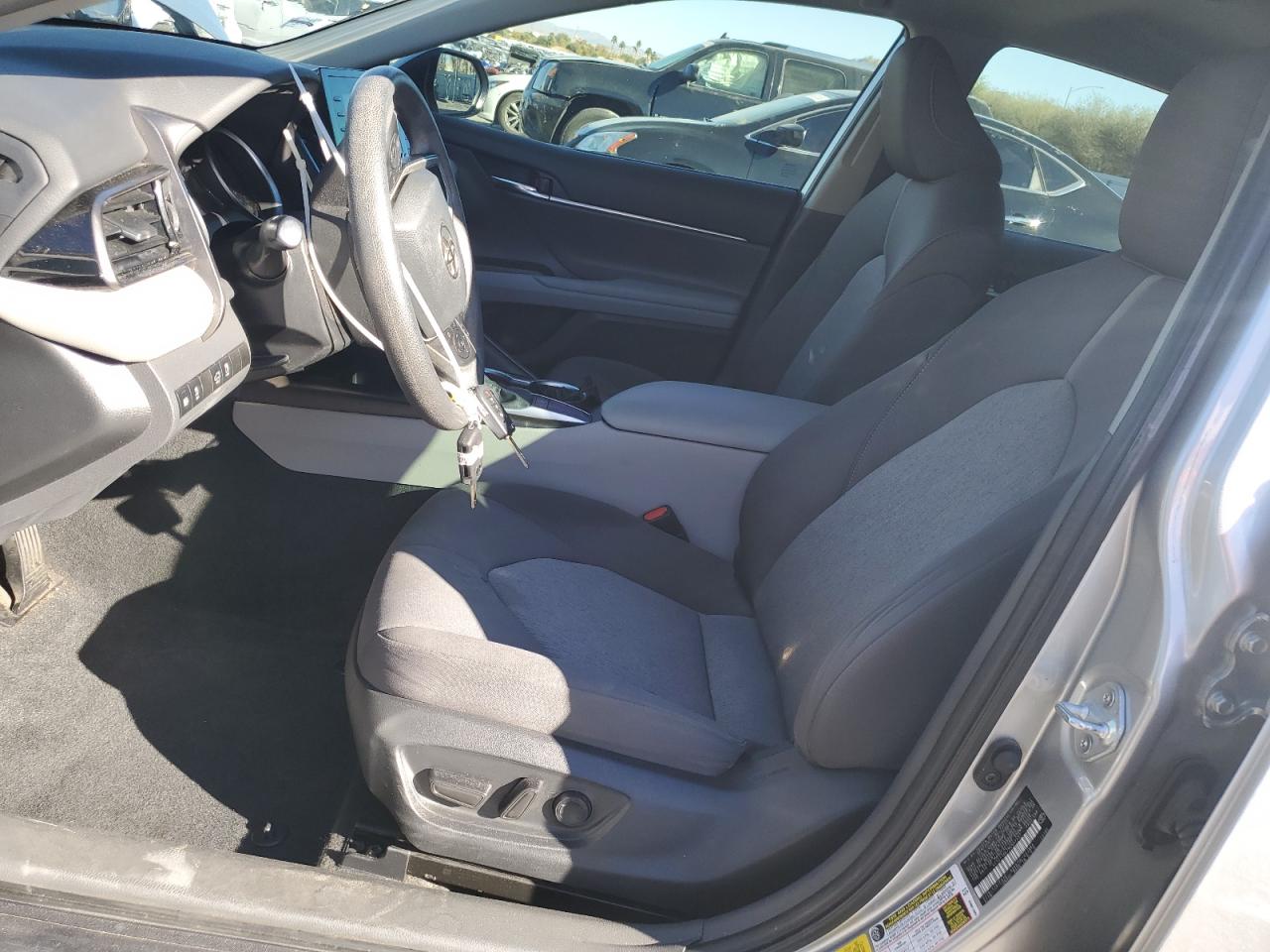 2022 TOYOTA CAMRY LE VIN:4T1C11AK7NU647457