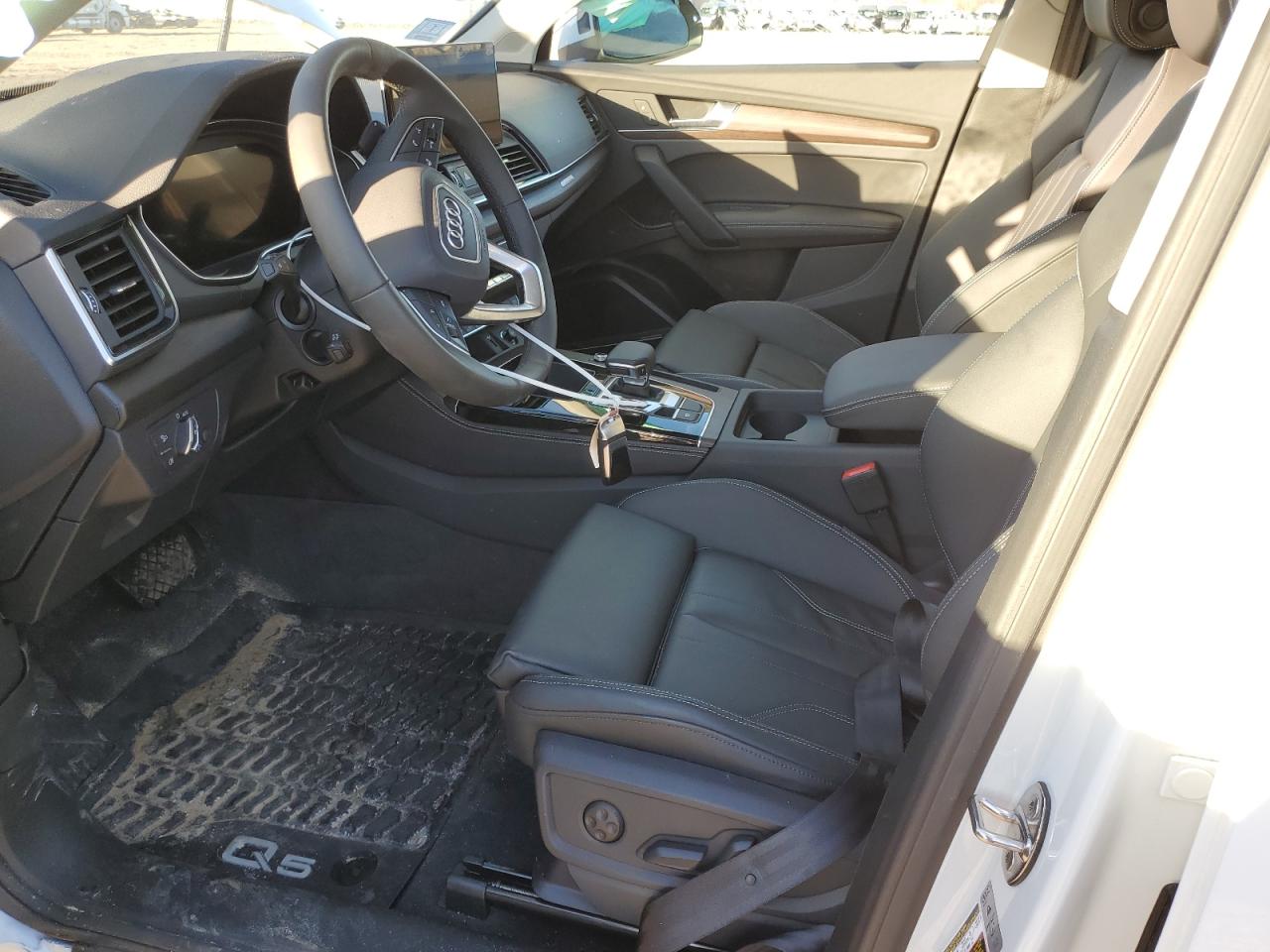 2024 AUDI Q5 E PREMIUM PLUS 55 VIN:WA1E2AFY9R2050393