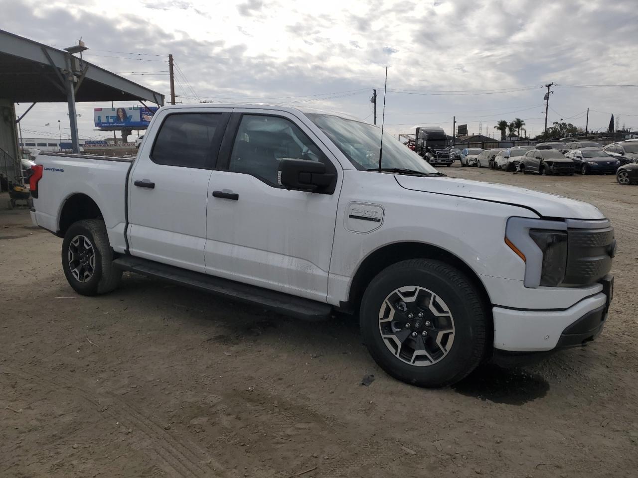 2023 FORD F150 LIGHTNING PRO VIN:1FTVW1EL8PWG36797