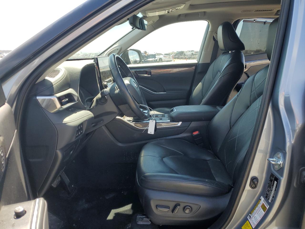 2022 TOYOTA HIGHLANDER HYBRID PLATINUM VIN:5TDFARAHXNS012502