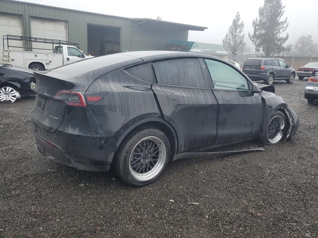 2023 TESLA MODEL Y  VIN:7SAYGDEE0PF926309