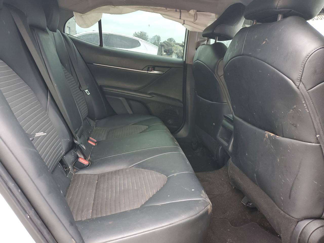 2022 TOYOTA CAMRY SE VIN:4T1G11AKXNU018549