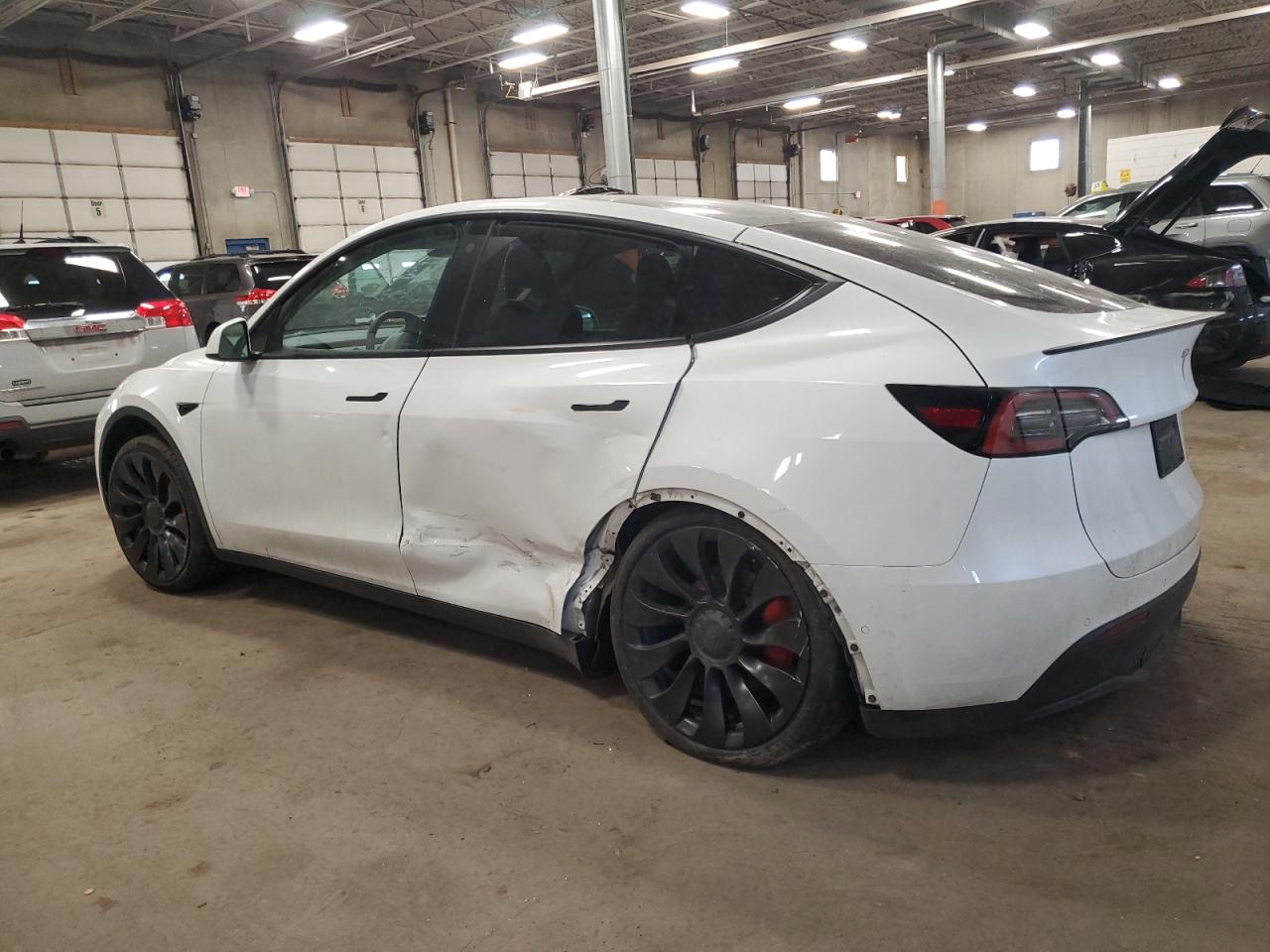 2022 TESLA MODEL Y  VIN:7SAYGDEF3NF524306