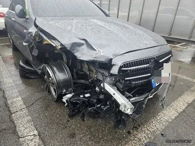 2022 Mercedes-Benz E 250 VIN: